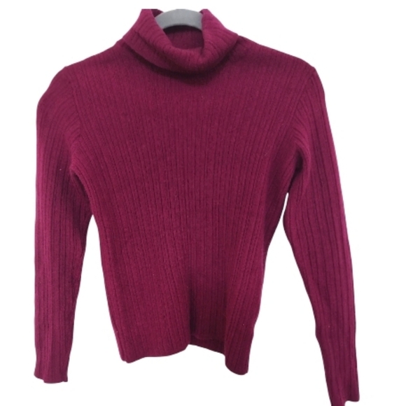 Halston Heritage Sweaters - NWOT Halston Heritage Ribbed Merino Wool Turtleneck Sweater - Deep Raspberry, M